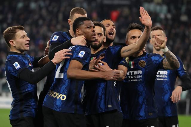 筱崎爱裸体写真