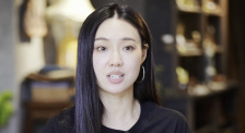 落入继母丝袜圈套成为她的泄欲工具